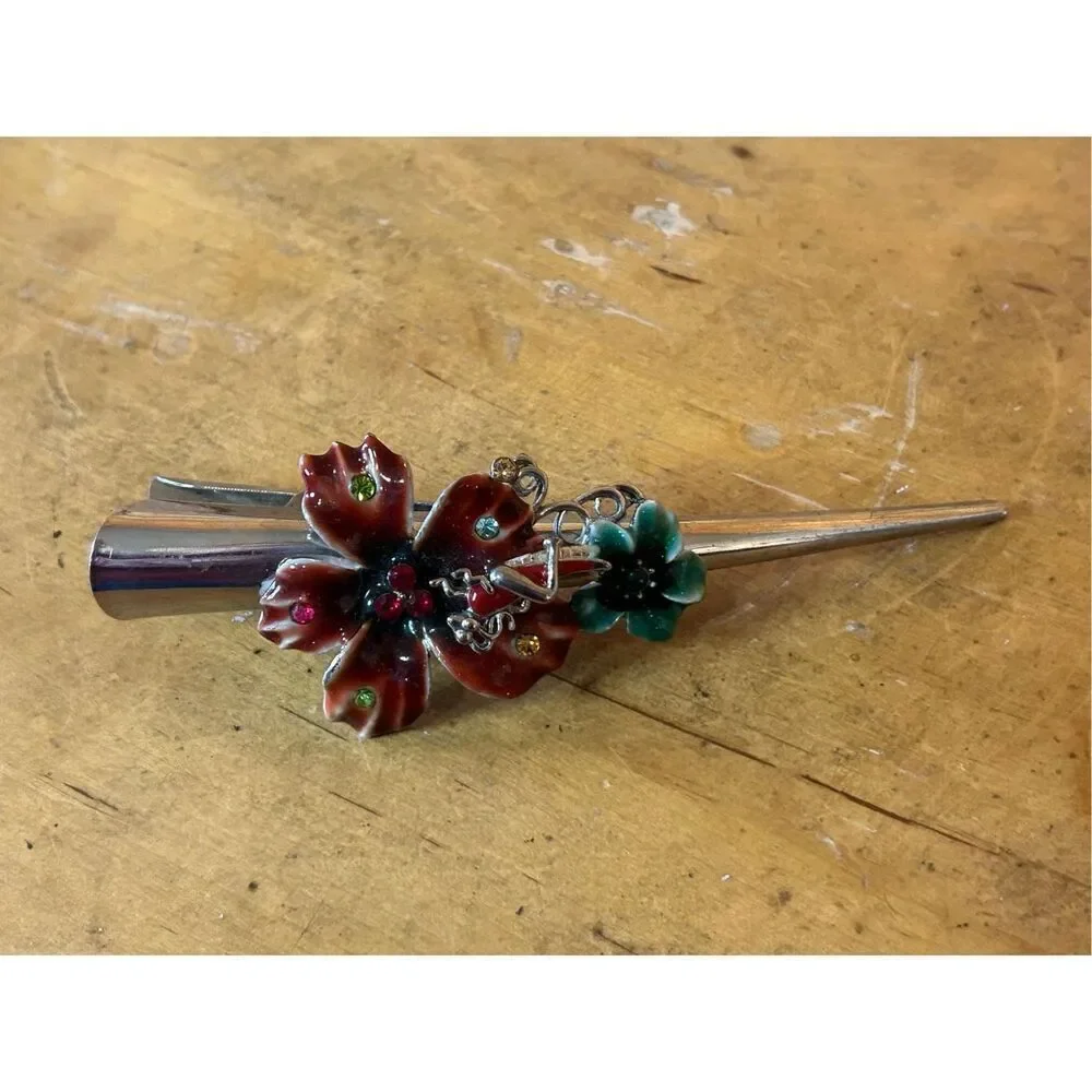 Large Vintage Rhinestone Studded Floral Alligator Hair Clip (8218)